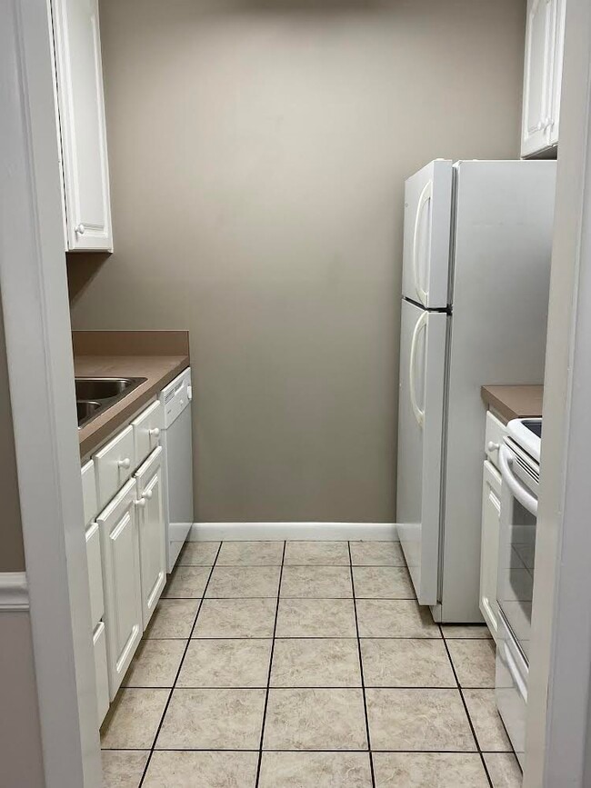 Photo - 200 E 10th Ave Unidad Downtown Mt Dora Condo
