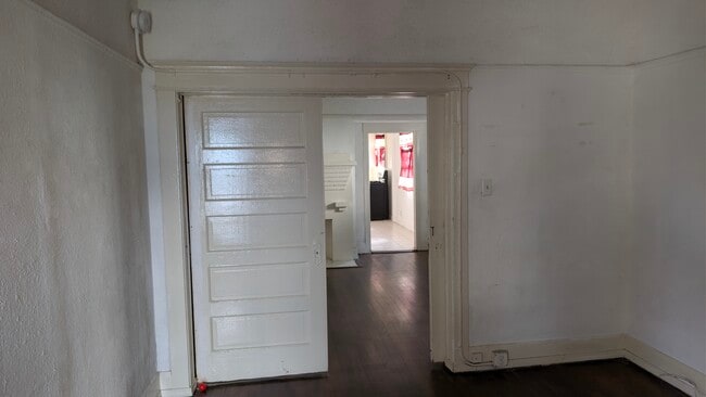 Photo - 124 E 24th St Unit 124 e 24th st. L.a., ca