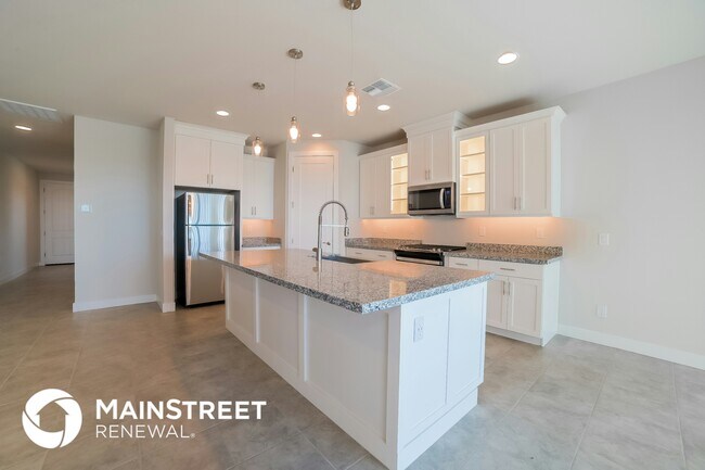 Photo - 8712 S 69th Dr