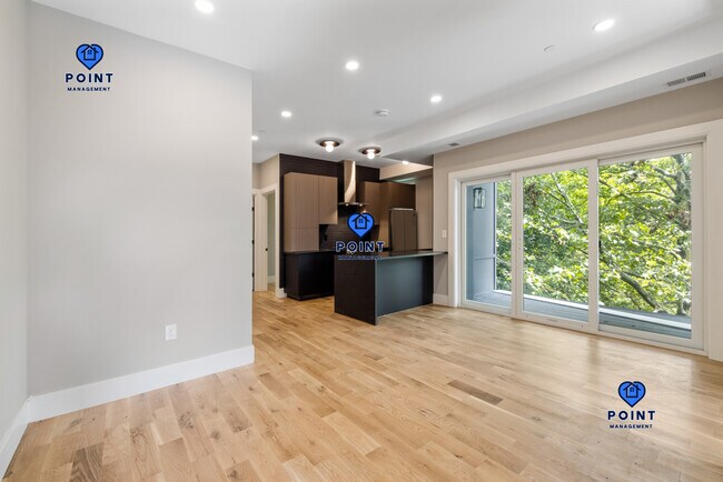 Photo - 66 Lubec St Unit 4