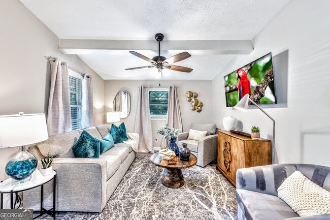 Building Photo - 165 Cole Lake Rd