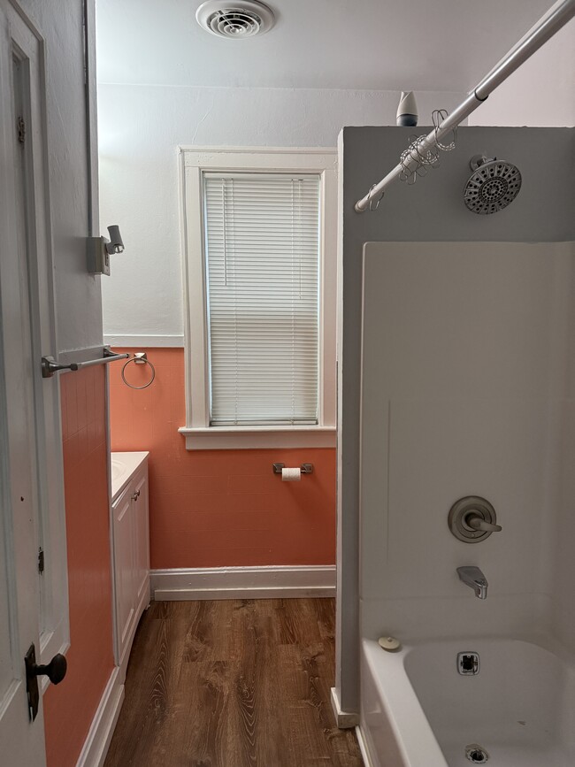 Photo - 7425 W Greenfield Ave Unidad #1