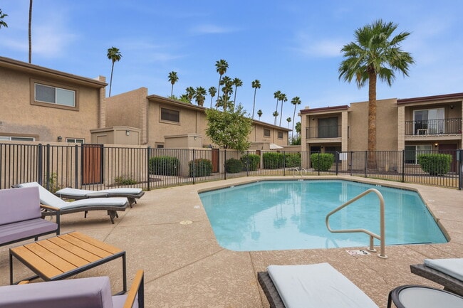 Photo - 31 W Pasadena Ave Unit 3