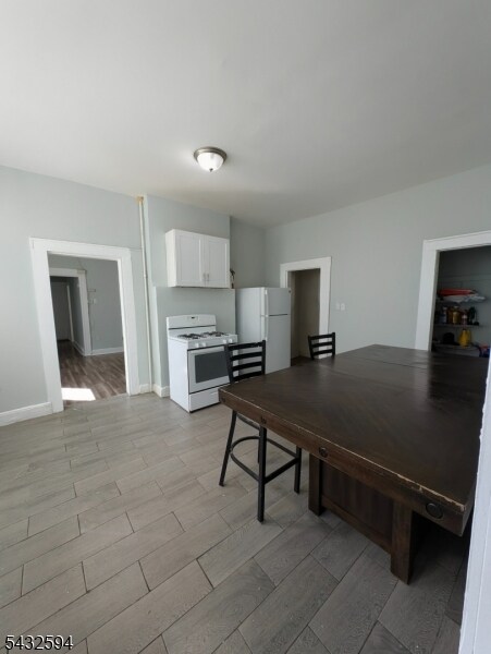 Photo - 114 Littleton Ave Unidad 1