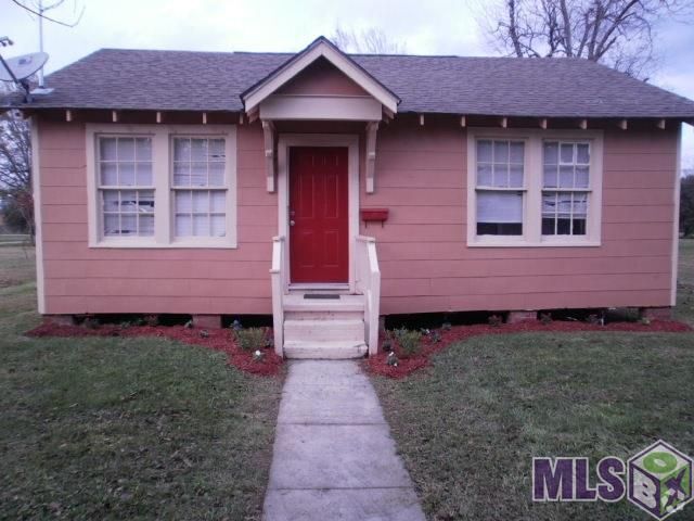 Building Photo - 2315 Beech St Rental