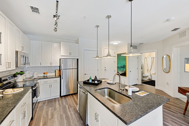 Photo - Ridley on Main