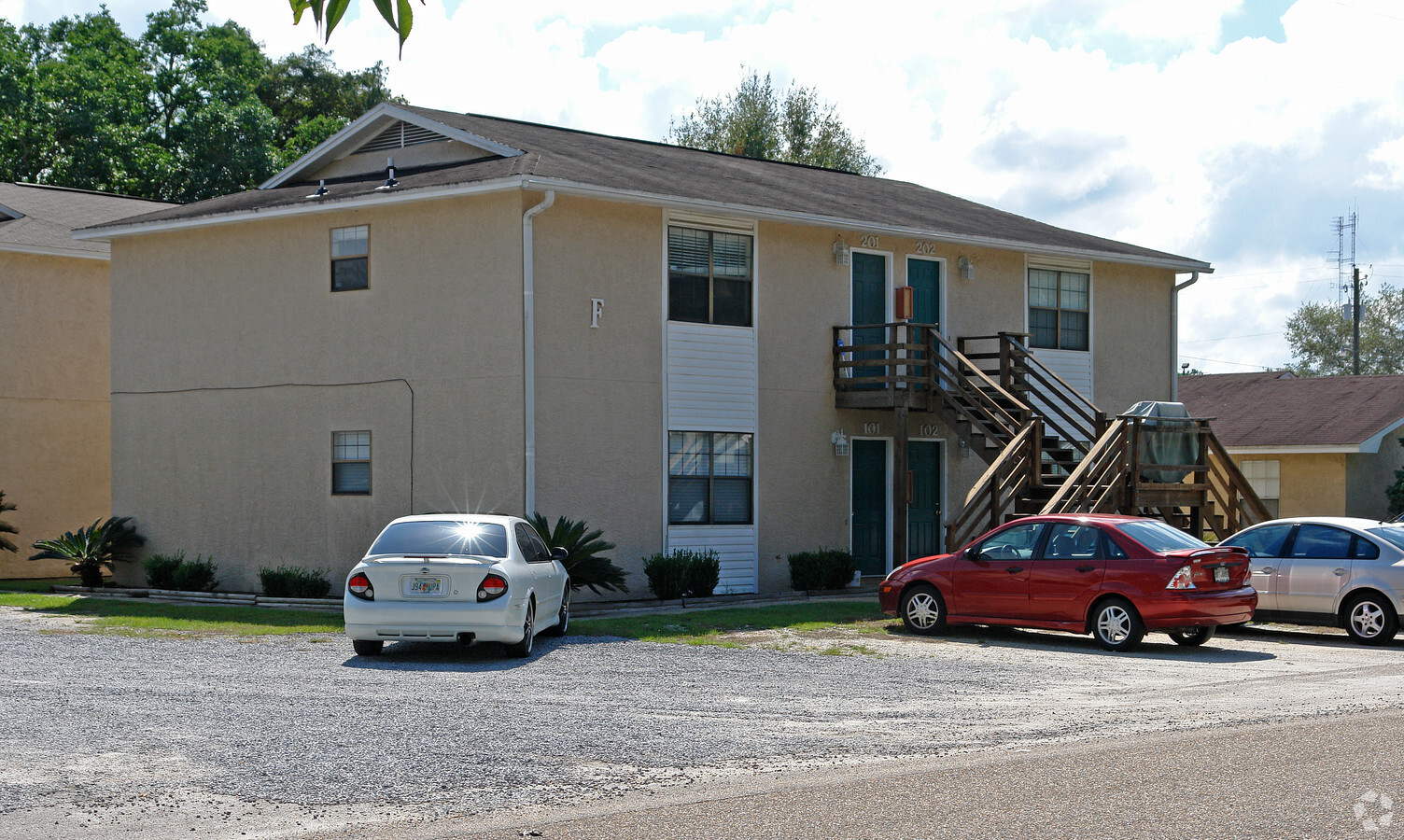Palm Cove Apartments - Palm Cove Apartments
