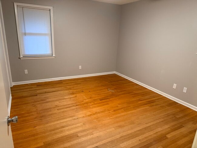 Habitación principal - 7241 Renda St