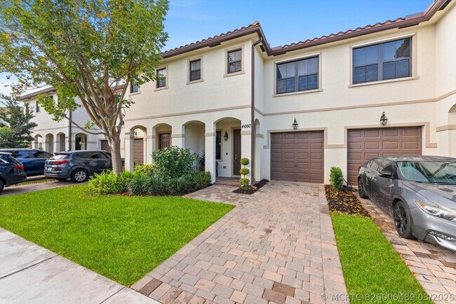 4660 Silver Saw Ln