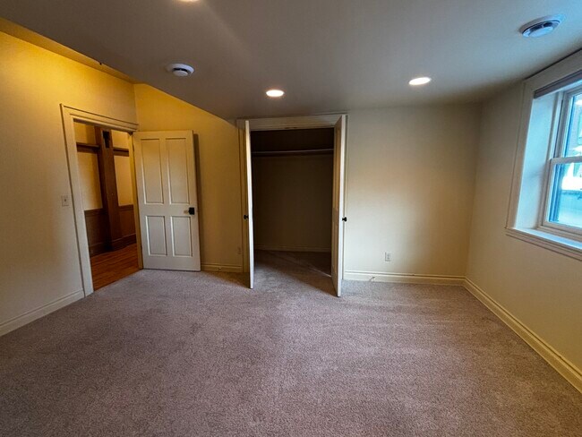 Photo - 27 N Main St Unidad Uptown condo