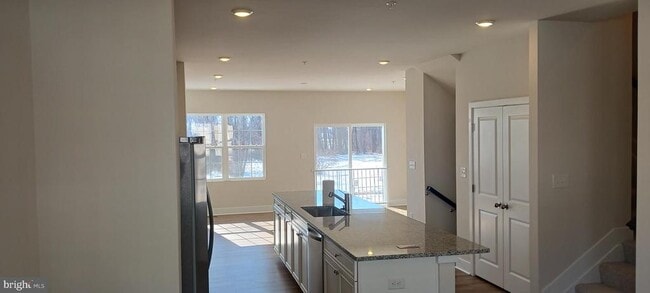 Photo - 2272 Marcy Dr