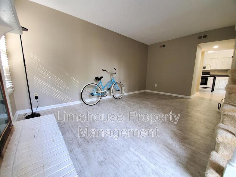 507 Barberton Dr - Condo for Rent in Virginia Beach, VA | ForRent.com