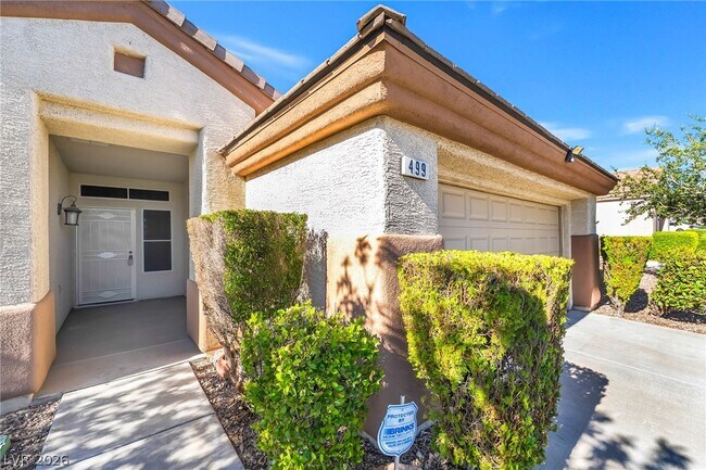 499 Elm Hollow Ct