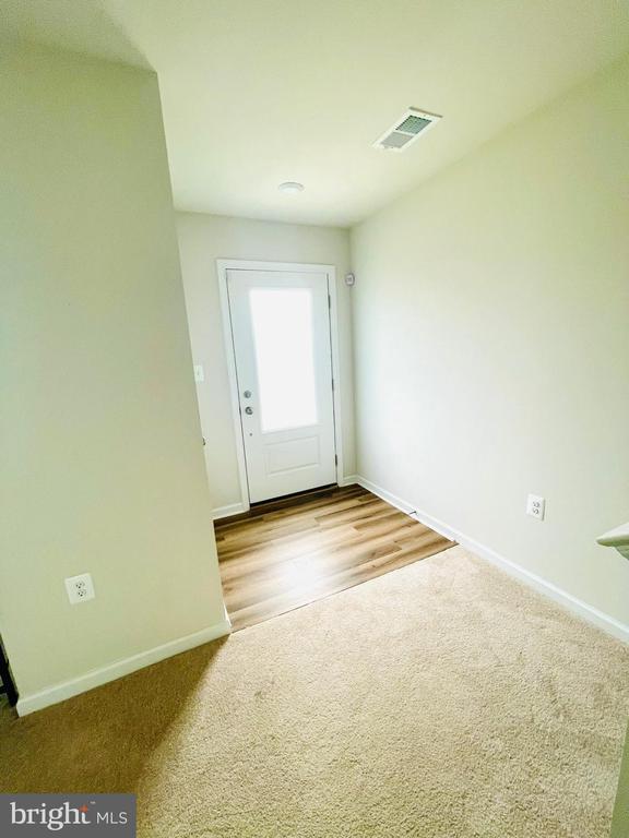 Photo - 327 Presidents Pointe Ave Townhome