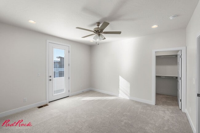 Photo - Brand New Townhome in Crimson Park! Stylis...