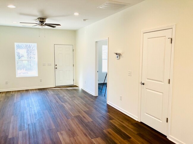 Photo - 2172 County Road 1169