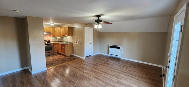 Photo - 391 Putnam Pike Unit D