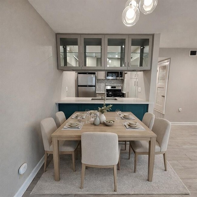 Photo - 7801 Shoal Creek Blvd Unit 146