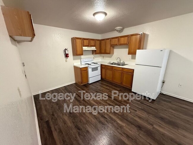 Photo - 1110 Williams Ave Unit C