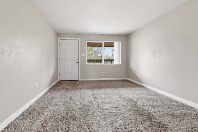 Photo - $1,440.95, 2-bed, 1-bath Condo with Washer and Dryer. Unit 15