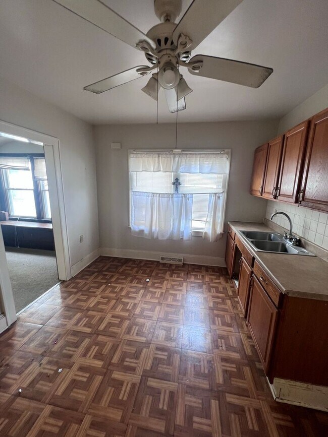 Photo - 4539 Turney Rd Unit #1