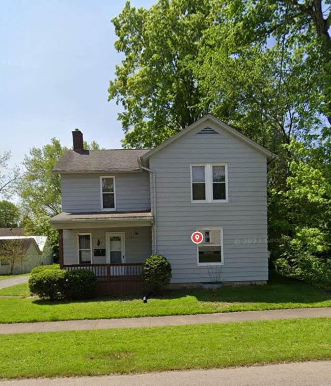 Building Photo - 209 W 3rd St Unit A