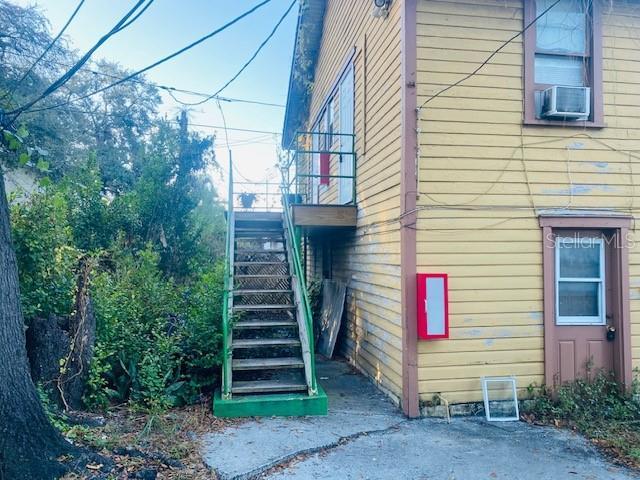 Building Photo - 1960 4th Ave N Unit 5