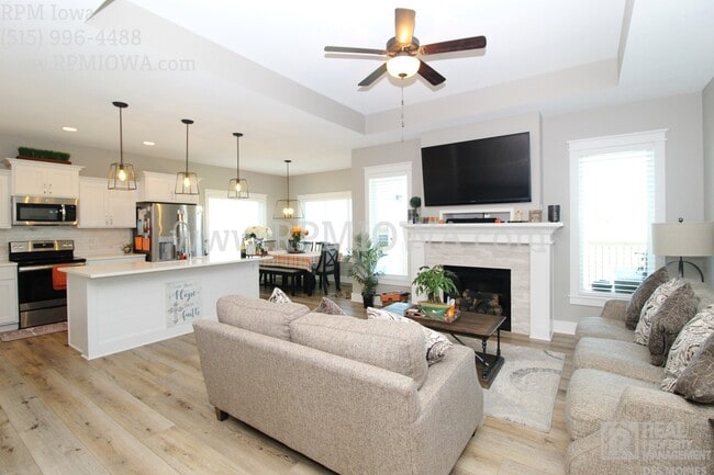 Photo - Over 2500 Square feet!!! 4 Bedroom, 2.5 Bath Home in Ankeny