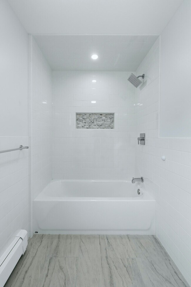 Photo - 547 42nd St Unit 2
