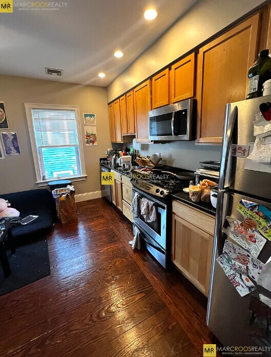 Photo - 180 Hillside St Condo Unit 3