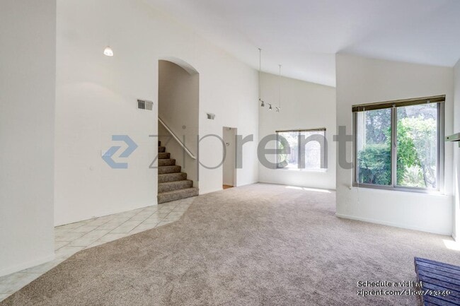 Photo - 1936 Lake View Pl