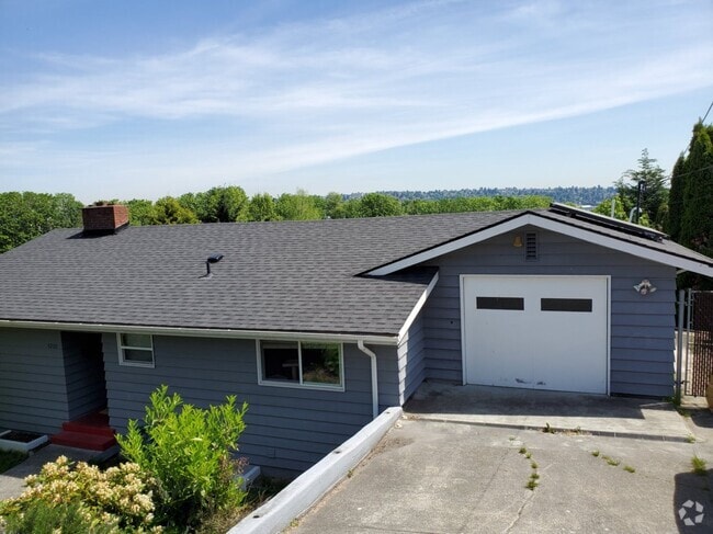 Building Photo - 4200 27th Ave W Rental