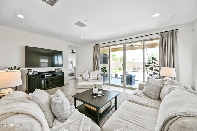 Photo - 19414 W College Dr