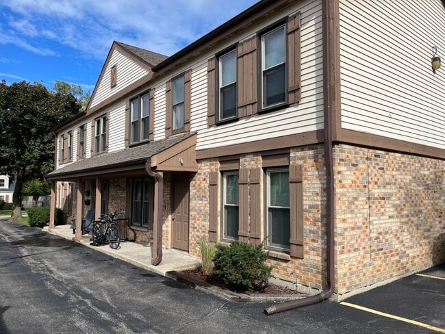 Photo - 131 Newberry Ave