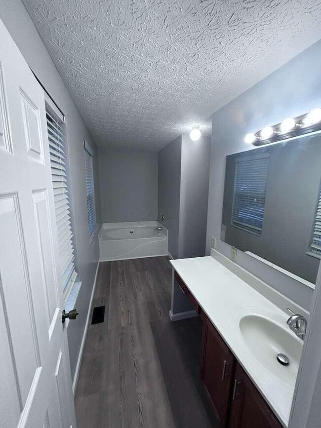 Photo - 6729 Kristins Cove Ln