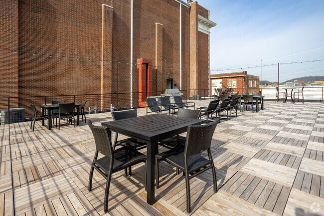 Rooftop Deck