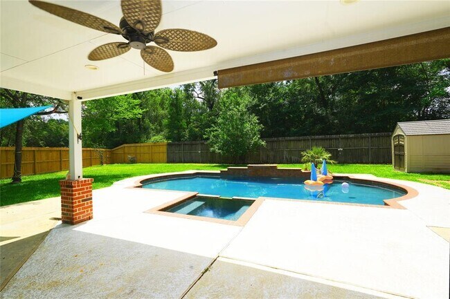 Building Photo - 135 Fairwind Trail Dr Rental