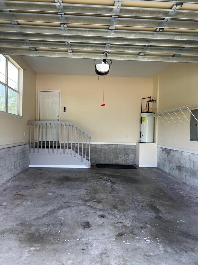 Photo - 1147 N Bayshore Dr