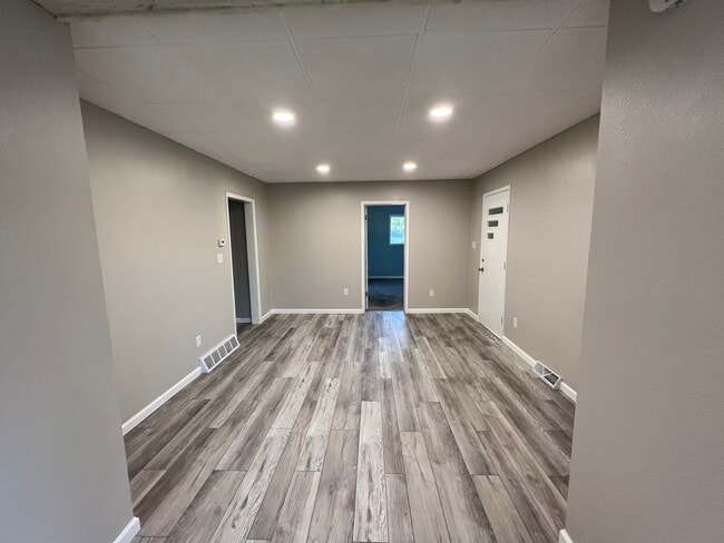 Photo - 122 N Division St Unit 122