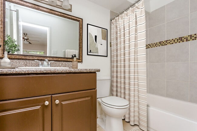 Photo - Parkgreen on Gessner