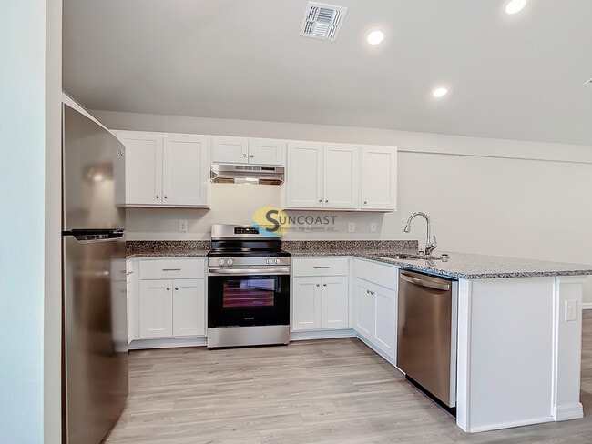 Photo - 11399 Poplin Ave