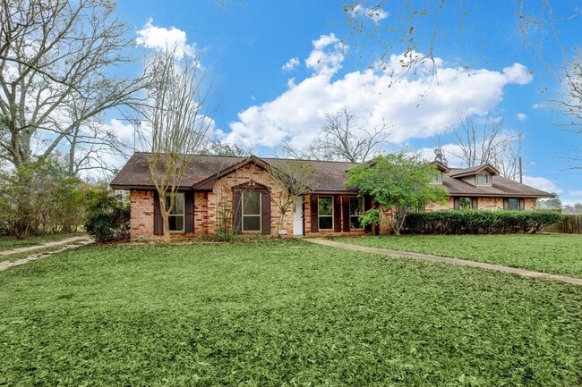 Photo - 10407 Fairview Dr