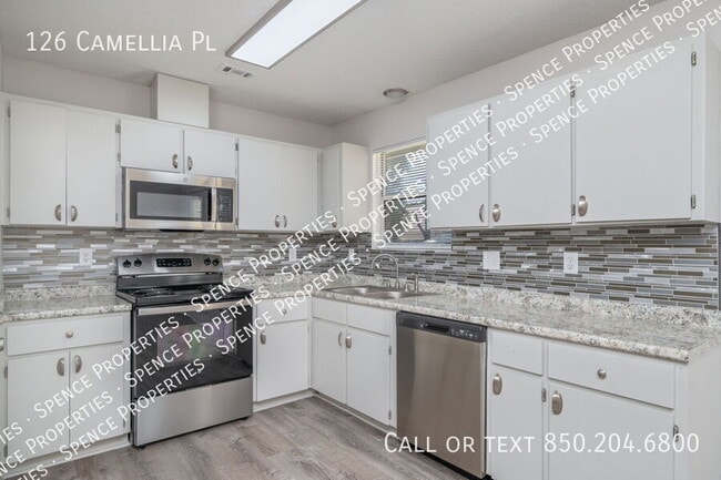 Photo - 126 Camellia Pl