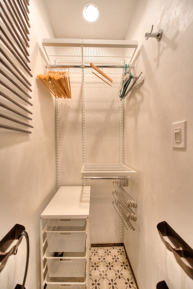 Photo - 1570 S Curson Ave