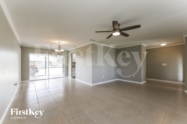 1803 SE 8th Terrace