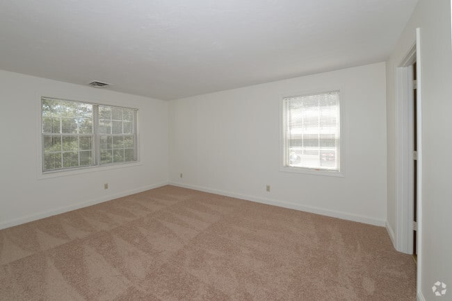 Photo - ReNew Taunton Apartment Collection