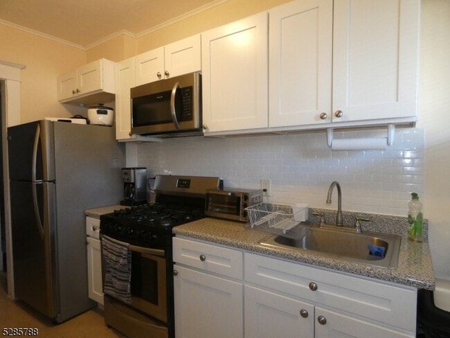 Photo - 199 E Main St Unit 1