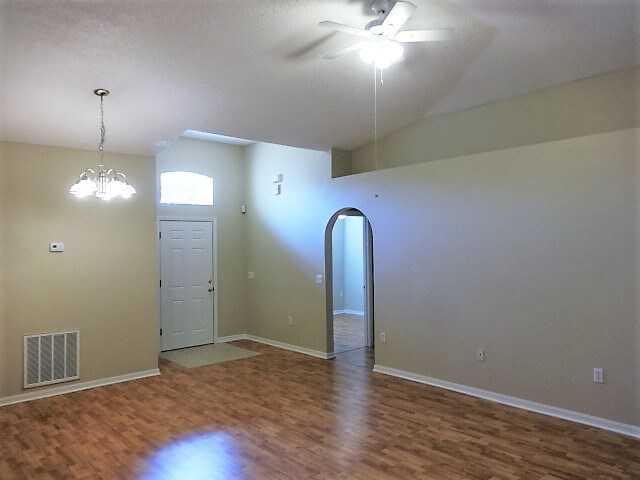 Photo - 11323 Camus Ln