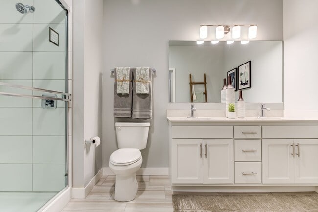 Photo - Theater Terrace Apartments