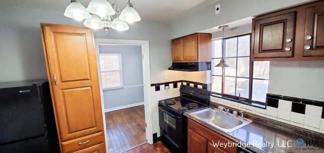 Photo - 1322 Cedar Ave Unit # 2